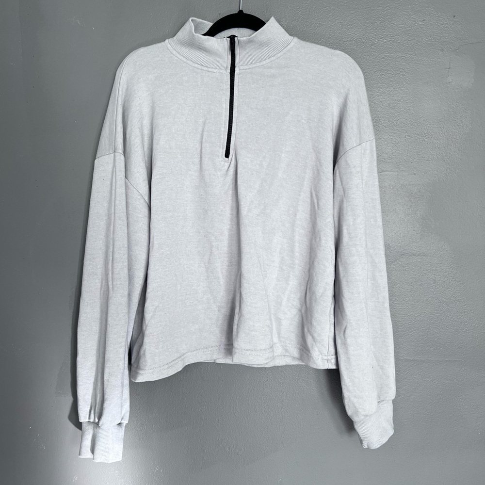Boohoo Basic Oversized Pullover Mock Neck 1/4 Zip Sweater - Medium in Ash Grey